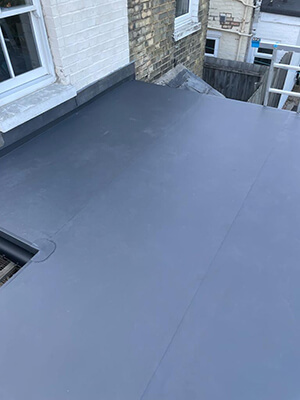 New flat roof installation